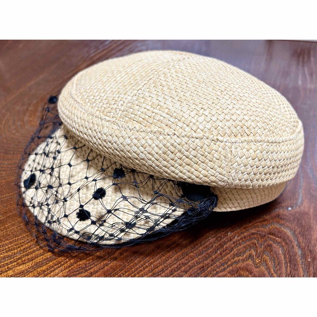 misaharada(ミサハラダ)のmisa harada London ミサハラダ キャスケット チュール付き レディースの帽子(キャスケット)の商品写真