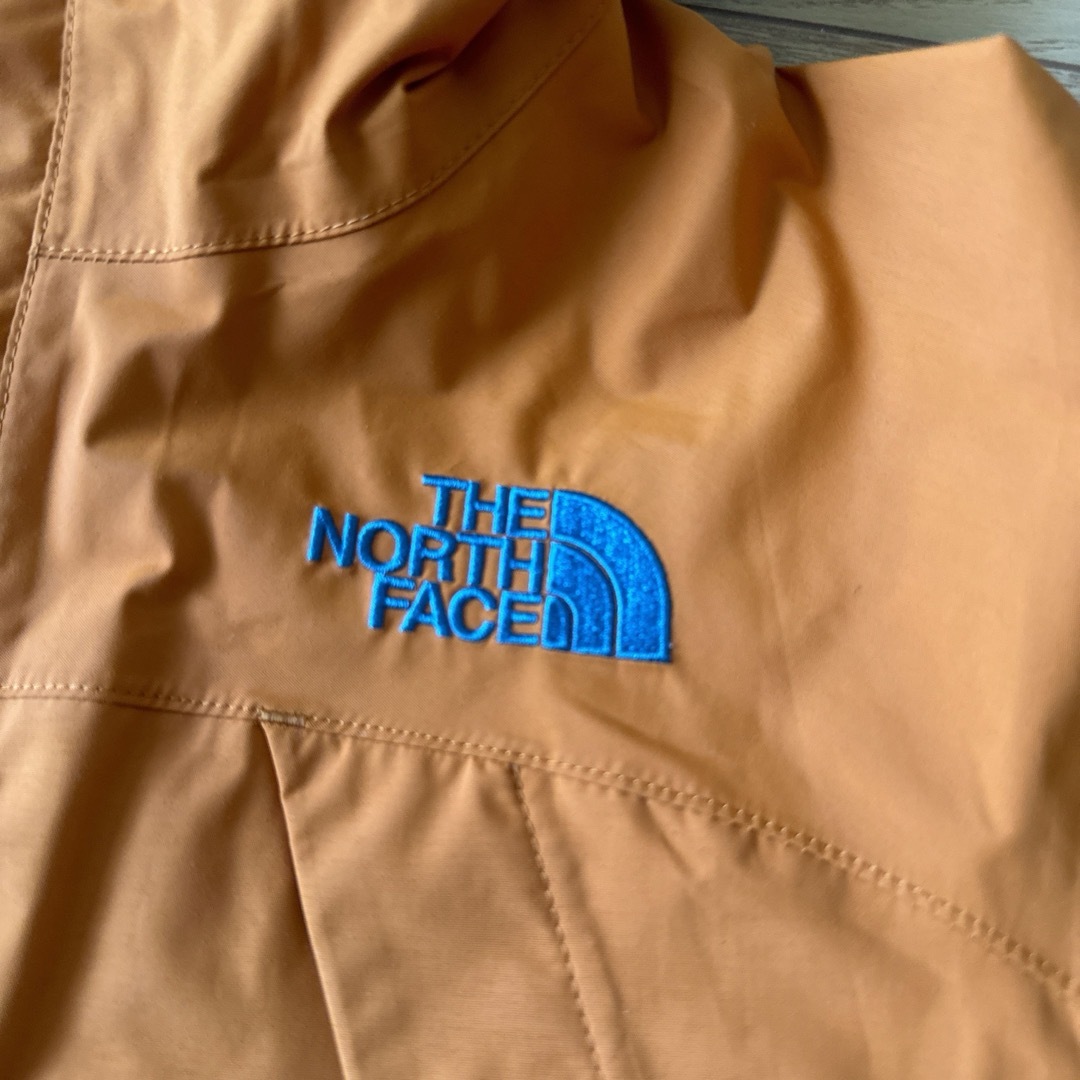 THE NORTH FACE(ザノースフェイス)のM様専用　ノースフェイス　ドットショットジャケット 130cm レインウィア キッズ/ベビー/マタニティのキッズ服男の子用(90cm~)(ジャケット/上着)の商品写真