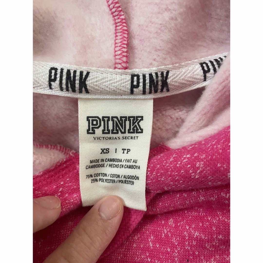 Victoria's Secret(ヴィクトリアズシークレット)のPINK Victoria’ s Secret レディースのトップス(パーカー)の商品写真