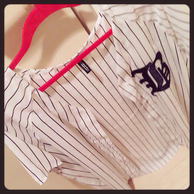 H&M(エイチアンドエム)の野球部の彼女♡原宿系ブラウス レディースのトップス(シャツ/ブラウス(半袖/袖なし))の商品写真