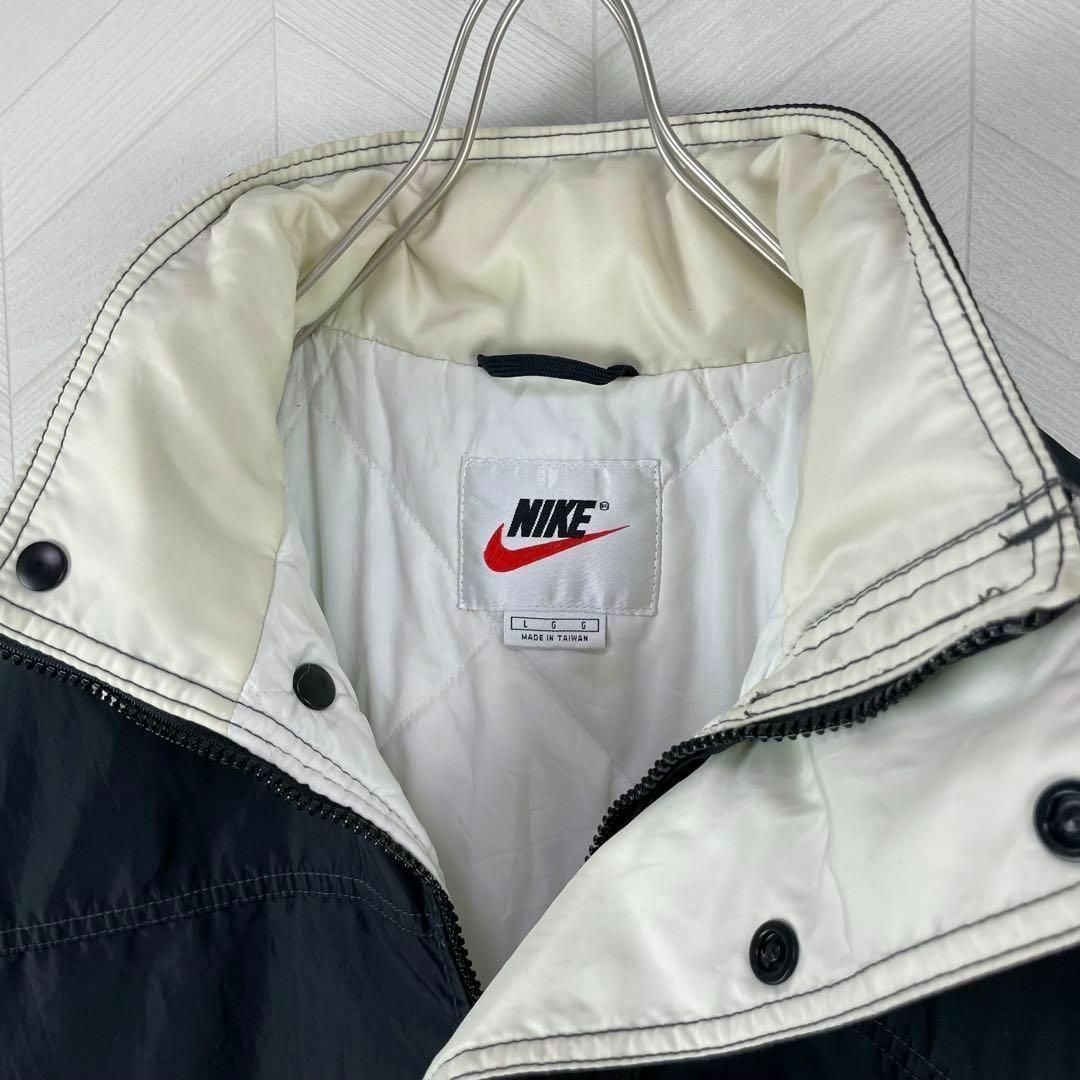 NIKE(ナイキ)の超激レア 90s ナイキ 中綿 ナイロンジャケット ハーフ丈 ゴツロゴ 肉厚 黒 メンズのジャケット/アウター(ダウンジャケット)の商品写真