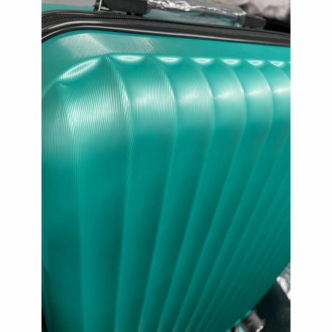 キャリーケース ミントグリーン Lサイズ 新品 拡張機能 軽量 大容量 レディースのバッグ(スーツケース/キャリーバッグ)の商品写真