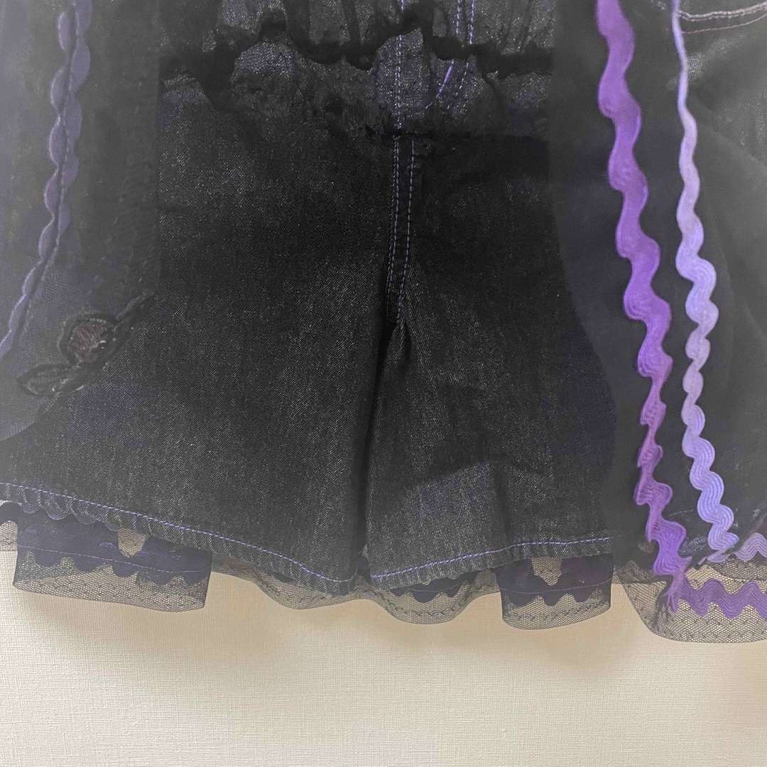 ANNA SUI mini(アナスイミニ)のANNA SUI mini 蝶アップリケチュールデニムスカパン キッズ/ベビー/マタニティのキッズ服女の子用(90cm~)(スカート)の商品写真