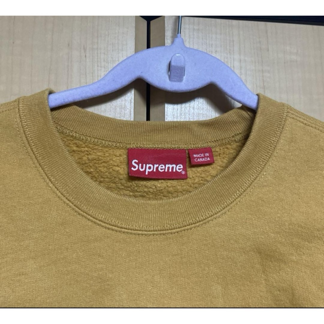 Supreme(シュプリーム)のSupreme Small Box Crewneck (FW21) sizeS メンズのトップス(スウェット)の商品写真