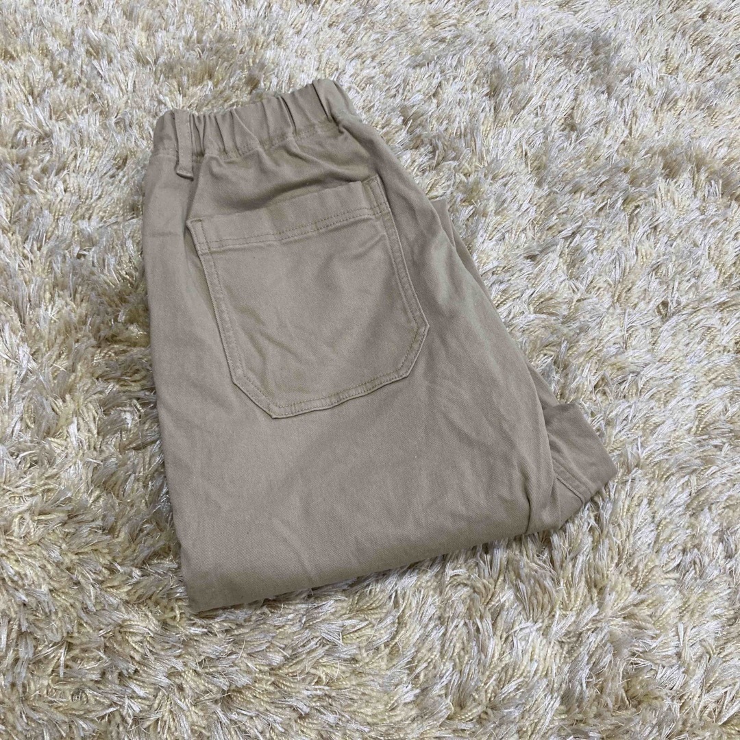 ユニクロ　チノパン  160 キッズ/ベビー/マタニティのキッズ服男の子用(90cm~)(パンツ/スパッツ)の商品写真