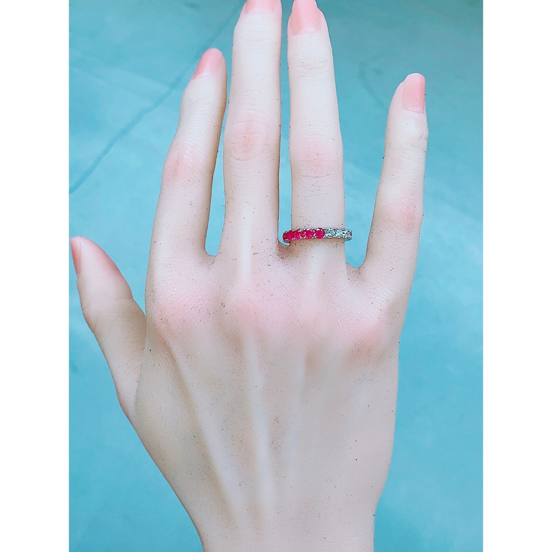 ★0.65ct★✨ルビー0.50ctダイヤモンドハートエタニティリング指輪 レディースのアクセサリー(リング(指輪))の商品写真