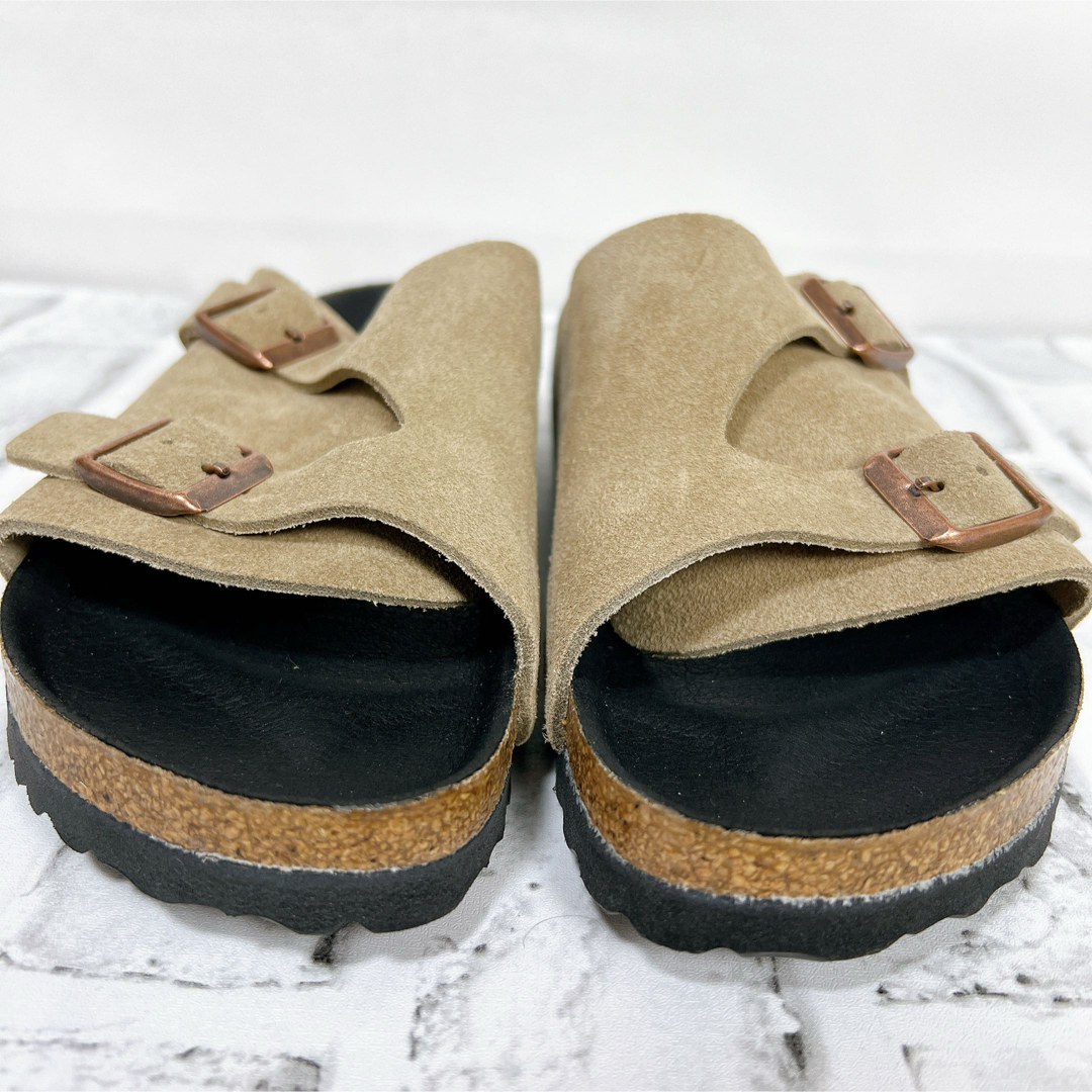 BIRKENSTOCK(ビルケンシュトック)の《極美品》BITKENSTOCK チューリッヒ IENA別注 トープ 24.5 レディースの靴/シューズ(サンダル)の商品写真