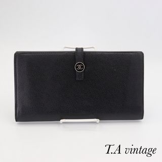 シャネル(CHANEL)の美品！シャネル　ココボタン　レザー　Wホック　長財布　ブラック(財布)