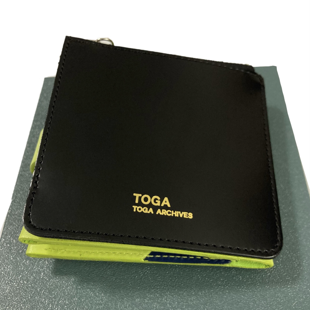 TOGA(トーガ)の新品 定価3.5万円 TOGA ショルダーウォレット TZ31-AG942 レディースのファッション小物(財布)の商品写真