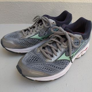 ミズノ(MIZUNO)のMIZUNO　ミズノスニーカー(スニーカー)