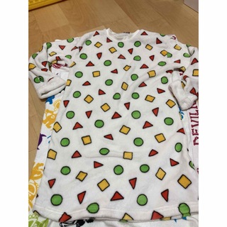 クレヨンしんちゃん - クレヨンしんちゃん パジャマ 160