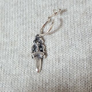 クロムハーツ(Chrome Hearts)のダガーフープピアスChromehearts クロムハーツ(ピアス(片耳用))