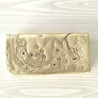 ツモリチサト(TSUMORI CHISATO)のツモリチサト お財布 ゴールド 刺繍 人魚(財布)