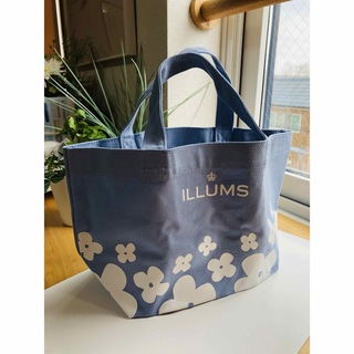 ILLUMS - トートバッグ　水色　ILLUMS