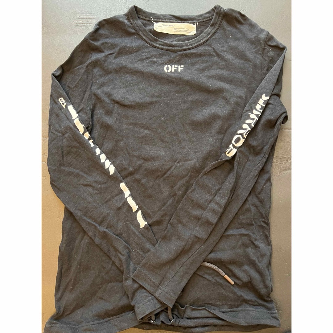 OFF-WHITE(オフホワイト)のオフホワイト　ロンT レディースのトップス(Tシャツ(長袖/七分))の商品写真