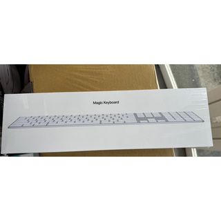 アップル(Apple)のApple Magic Keyboard MQ052J/Aテンキー付き　新品(PC周辺機器)