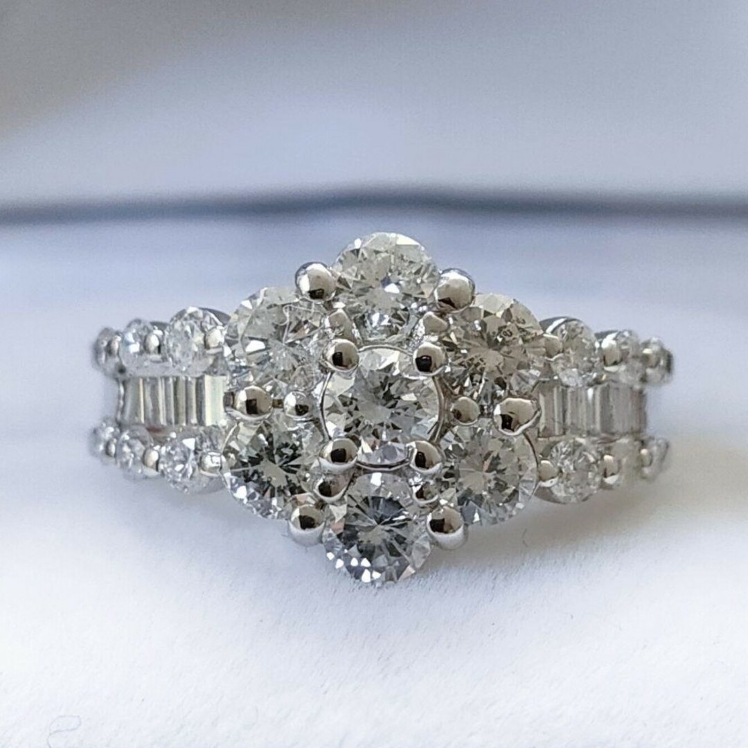 ダイヤモンド フラワー リング Pt900 2.00ct 6.8g レディースのアクセサリー(リング(指輪))の商品写真