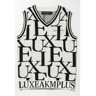 リュクス(Luxe)の❗✨LEON搭載✨❗ ✨LUXEAKMPLUS✨ 総柄ロゴニットベスト(ベスト)