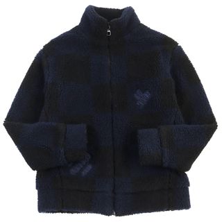 ルイヴィトン(LOUIS VUITTON)の【ドンドン見直し】極美品○LOUIS VUITTON ルイヴィトン NIGO ニゴー 2022年製 HMY05W ジャカードダミエ ロゴ刺繡入り フリース/ボア ブルゾン ネイビー ブラック XS(メンズMサイズ相当) イタリア製 正規品 メンズ(ブルゾン)