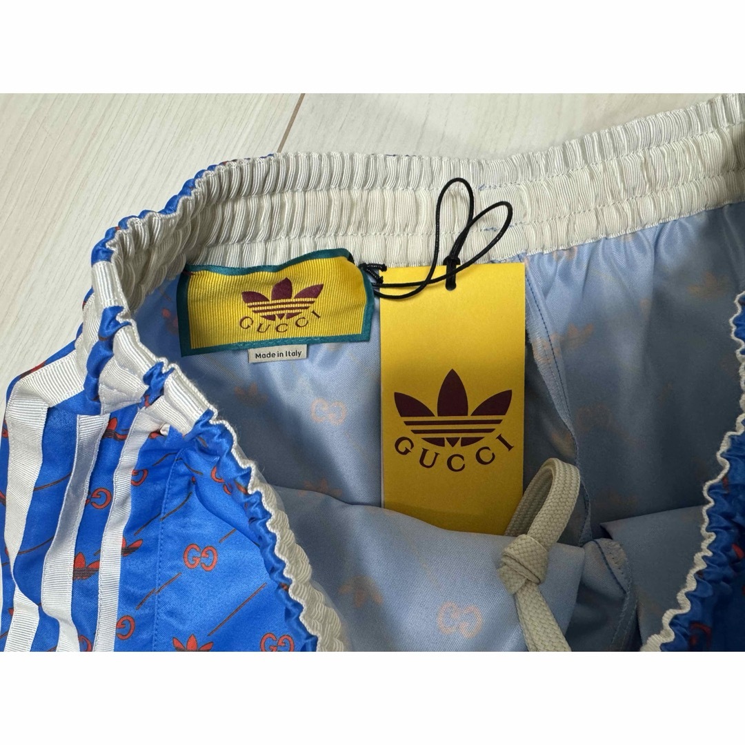 Gucci(グッチ)のGucci × adidas ジャージパンツ レディースのパンツ(カジュアルパンツ)の商品写真