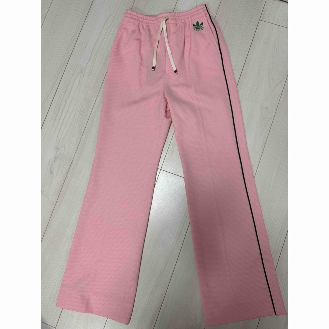 Gucci(グッチ)のGucci × Adidas jergey pants レディースのパンツ(カジュアルパンツ)の商品写真