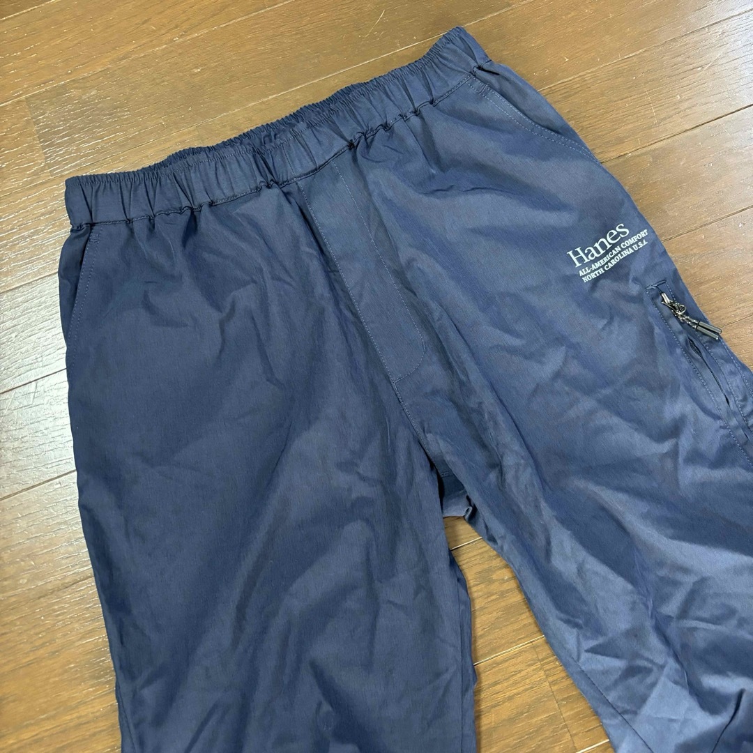 Hanes(ヘインズ)の【美品】Hanes ヘインズ♠︎レディース　トレーニングパンツ　ネイビー　M レディースのパンツ(ハーフパンツ)の商品写真