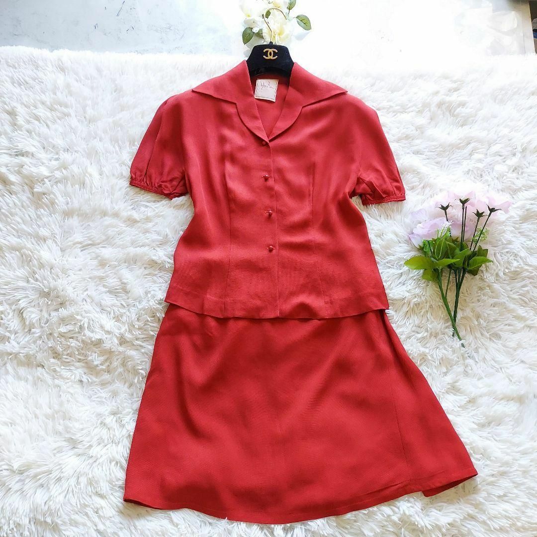 Sybilla(シビラ)のシビラ　セットアップ　セレモニー　膝丈スカート　半袖　赤　テーラードジャケット レディースのフォーマル/ドレス(スーツ)の商品写真