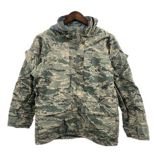 米軍実物 U.S.AIRFORCE GORE-TEX ゴアテックスパーカージャケット 防水 ミリタリー ABUカモ (メンズ MEDEAM SHORT) 中古 古着 Q2098(ミリタリージャケット)