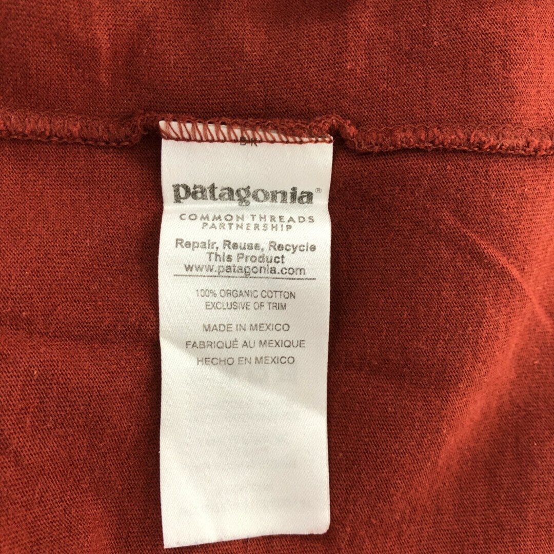 patagonia(パタゴニア)のpatagonia パタゴニア ロゴ 長袖Ｔシャツ アウトドア 両面プリント ブラウン (メンズ XL) 中古 古着 Q2169 メンズのトップス(Tシャツ/カットソー(七分/長袖))の商品写真