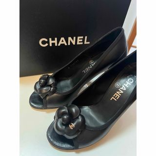 シャネル(CHANEL)の値下げ！CHANEL 人気のカメリアパンプス　36 超美品🎵(ハイヒール/パンプス)