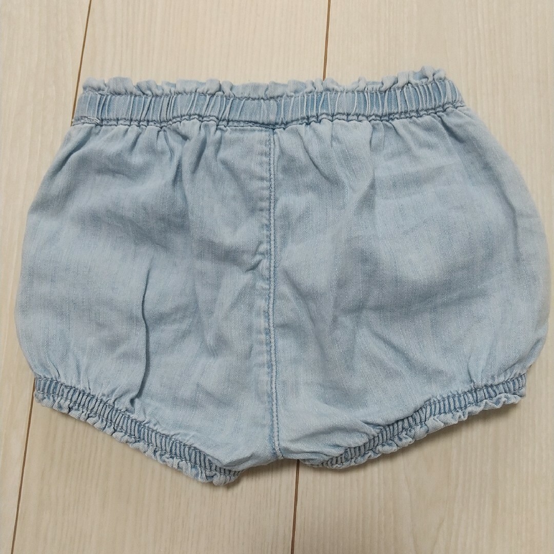 babyGAP(ベビーギャップ)のbaby GAP★12m-18m 80cm デニムショートパンツ キッズ/ベビー/マタニティのベビー服(~85cm)(パンツ)の商品写真