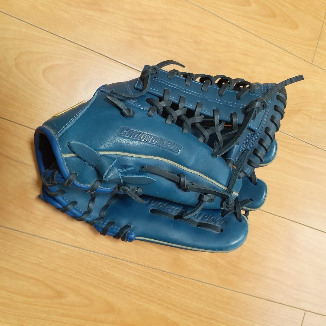 【中古美品】野球　グローブ スポーツ/アウトドアの野球(グローブ)の商品写真