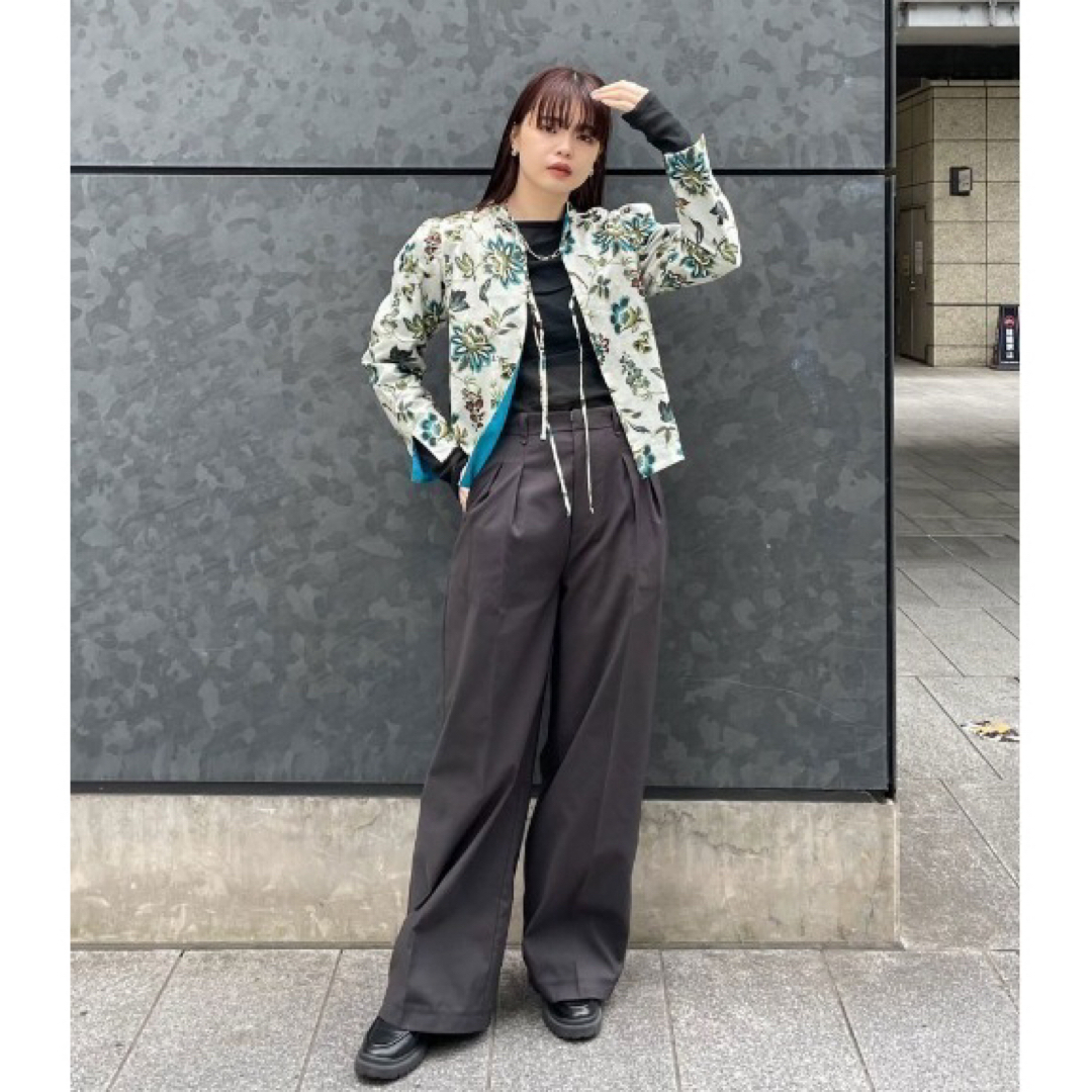 Ameri VINTAGE(アメリヴィンテージ)のアメリ SIENNA REVERSIBLE BLOUSE レディースのトップス(シャツ/ブラウス(長袖/七分))の商品写真