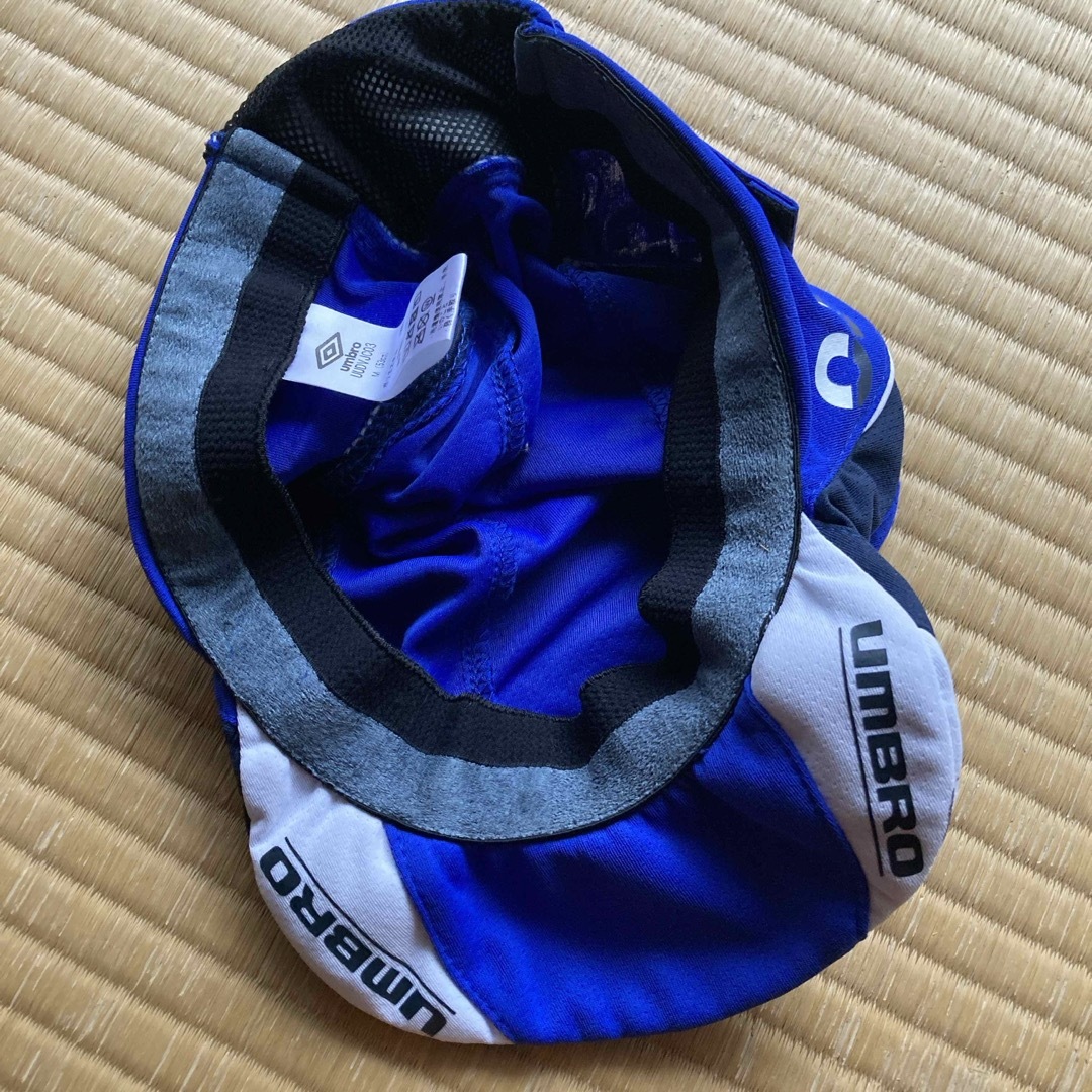 UMBRO(アンブロ)のumbroキッズ用帽子M53cm キッズ/ベビー/マタニティのこども用ファッション小物(帽子)の商品写真