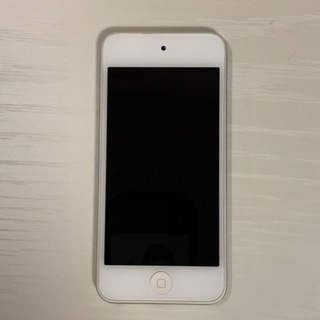 アップル(Apple)のiPod touch 第5世代 ホワイト&シルバー 32GB MD720J/A(ポータブルプレーヤー)