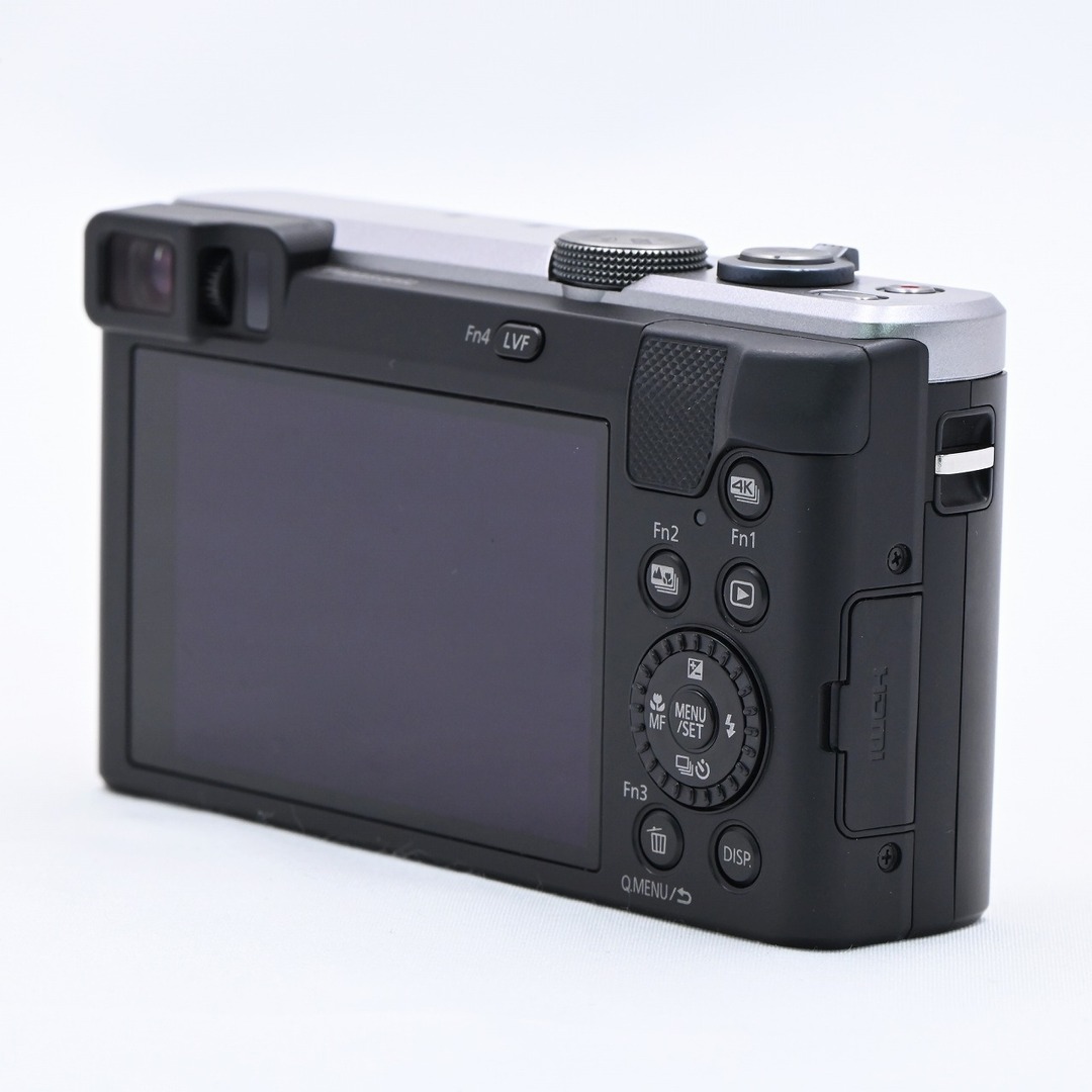 Panasonic(パナソニック)のPanasonic LUMIX DMC-TZ85-S シルバー スマホ/家電/カメラのカメラ(コンパクトデジタルカメラ)の商品写真
