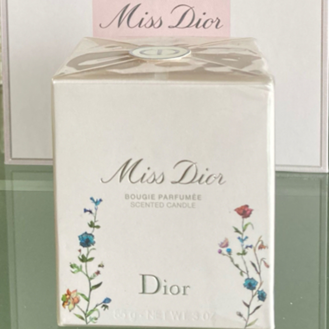 Christian Dior(クリスチャンディオール)のミスディオール　フレグランス　キャンドル　新品　未使用　未開封　① コスメ/美容のリラクゼーション(キャンドル)の商品写真