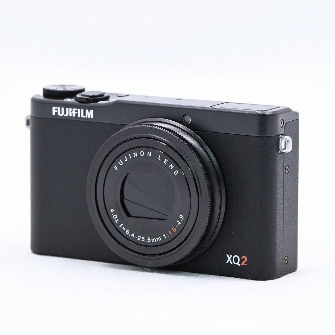 富士フイルム(フジフイルム)のFUJIFILM XQ2 ブラック スマホ/家電/カメラのカメラ(コンパクトデジタルカメラ)の商品写真