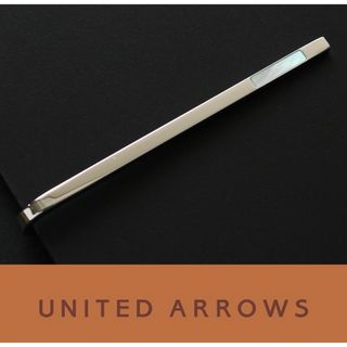 ユナイテッドアローズ(UNITED ARROWS)の4637◆ユナイテッドアローズ◆ネクタイピン◆シルバー白蝶貝ヘアピン◆タイピン(ネクタイピン)