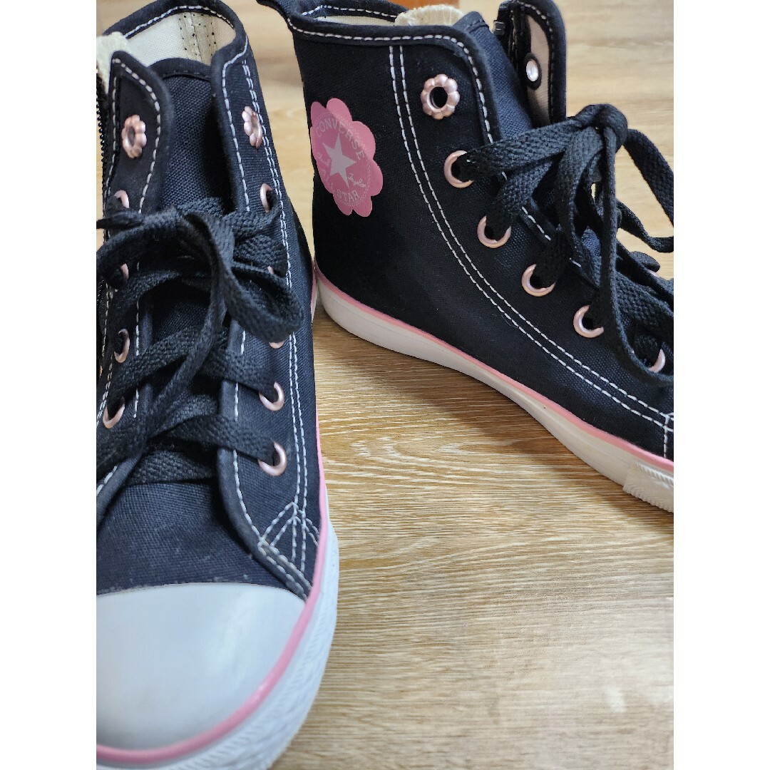 CONVERSE(コンバース)のCONVERSEハイカットスニーカーキッズ キッズ/ベビー/マタニティのキッズ靴/シューズ(15cm~)(スニーカー)の商品写真