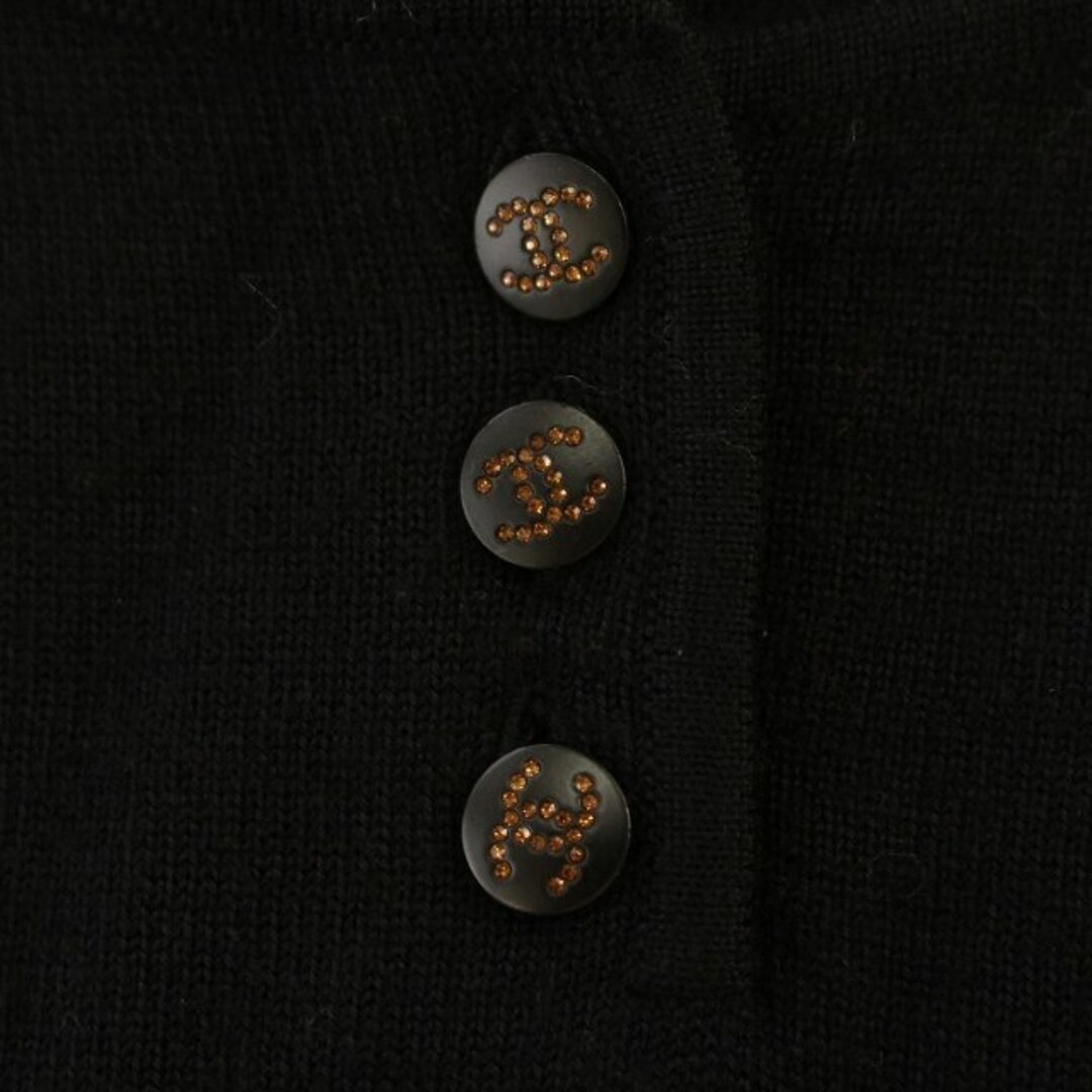 CHANEL(シャネル)のシャネル 00A ココマークボタン ニット 長袖 L P16014V00799 レディースのトップス(ニット/セーター)の商品写真