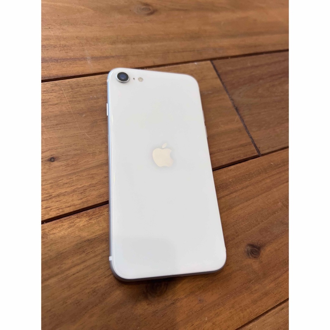 iphone se第二世代 白 SIMロックフリー iphone se第二世代 白 SIMロックフリー