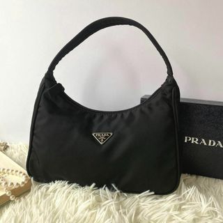 PRADA - 美品 プラダ 三角ロゴ ハンドバッグ アクセサリーポーチ ホーボー　ミニ　黒