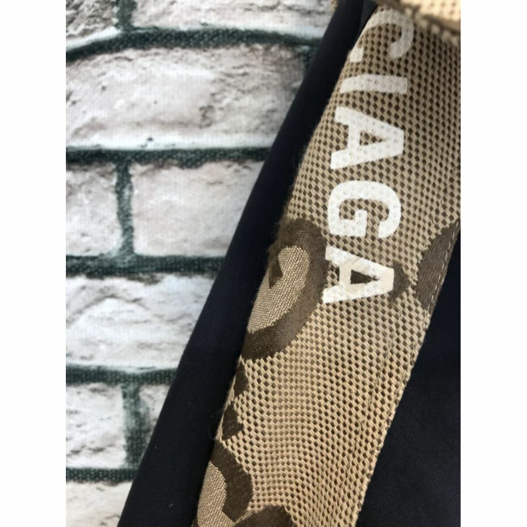 Gucci(グッチ)のグッチ×バレンシアガ★21AW Jumbo GGジャンボGGマウンテンジャケット メンズのジャケット/アウター(マウンテンパーカー)の商品写真