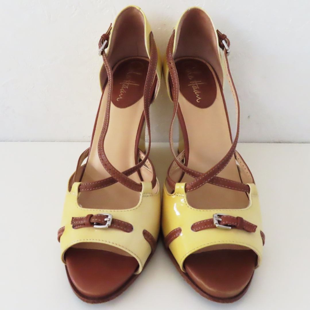 Cole Haan(コールハーン)のT03 COLE HAAN コールハーン エナメル/レザー バックストラップ オープントゥ 厚底サンダル 7B イエロー/ブラウン レディースの靴/シューズ(サンダル)の商品写真