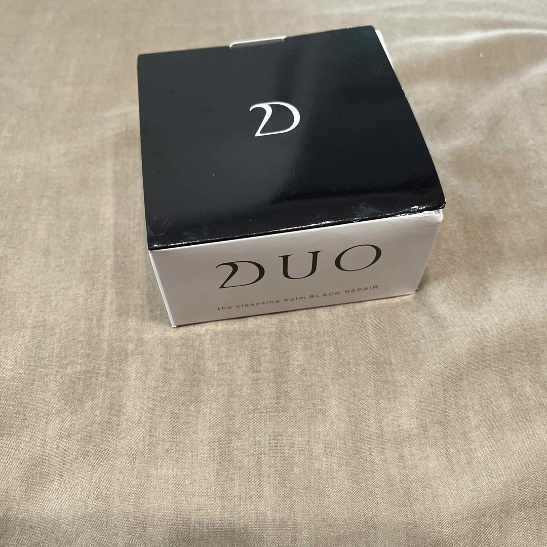 DUO(デュオ)のデュオ ザクレンジングバームブラックリペア 90g コスメ/美容のスキンケア/基礎化粧品(クレンジング/メイク落とし)の商品写真