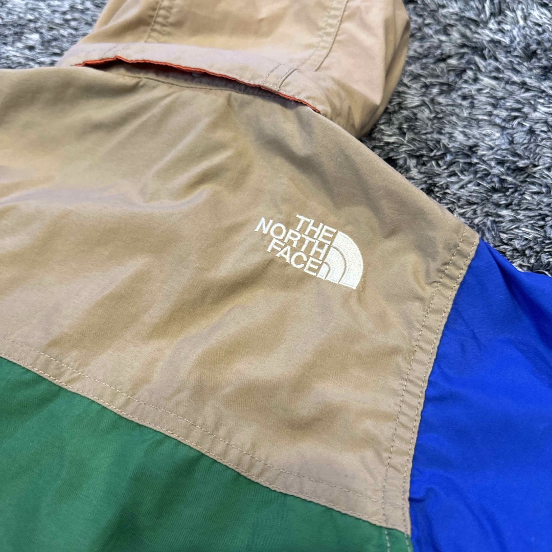 THE NORTH FACE(ザノースフェイス)のノースフェイス　アウター キッズ/ベビー/マタニティのキッズ服男の子用(90cm~)(ジャケット/上着)の商品写真