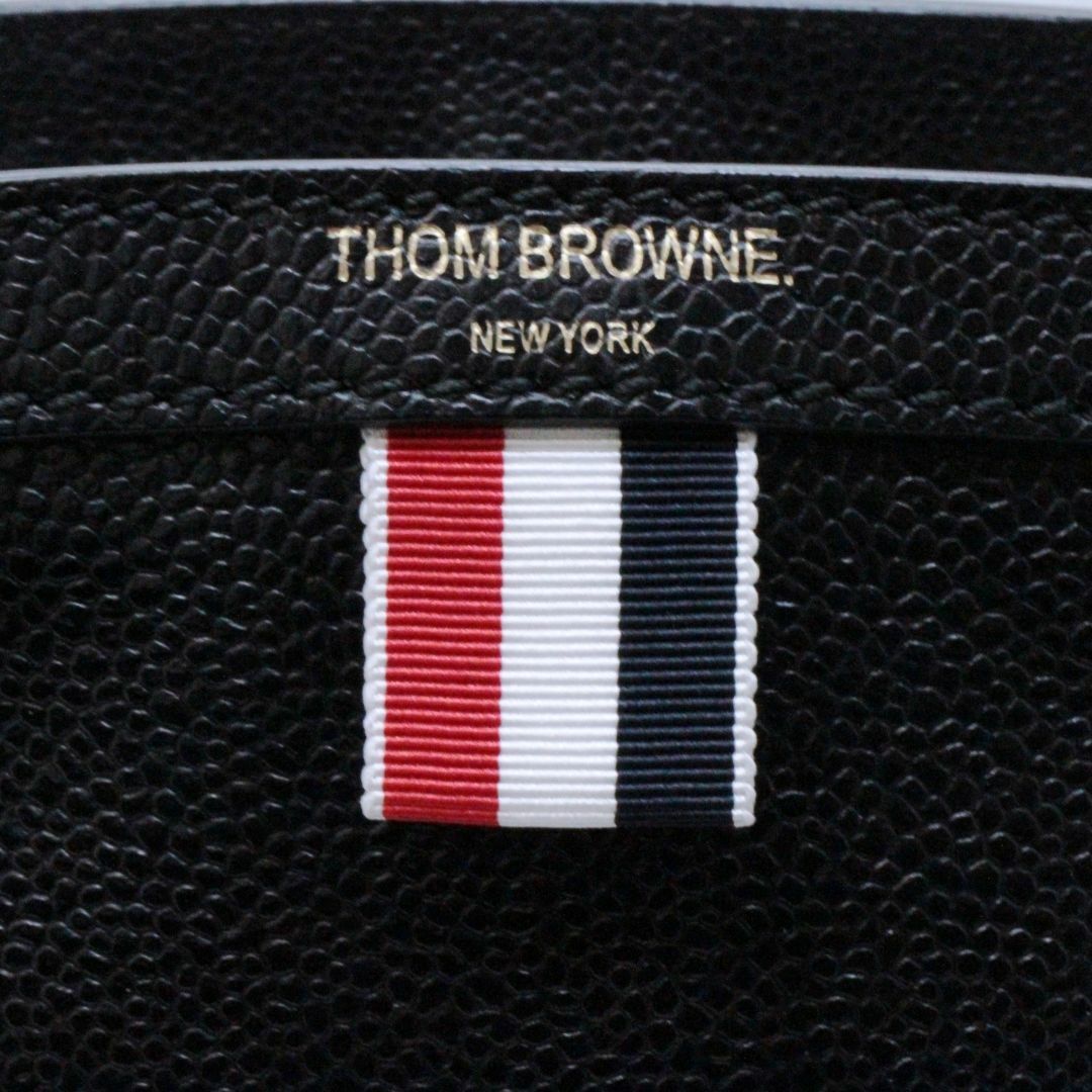 THOM BROWNE(トムブラウン)のトムブラウン バケツ型2Wayショルダーバック【美品】 レディースのバッグ(ショルダーバッグ)の商品写真