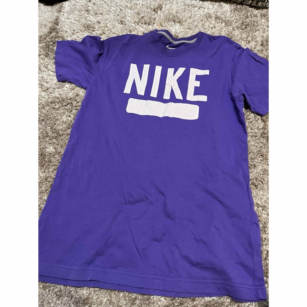 NIKE(ナイキ)のNIKE ナイキ Tシャツ ティーシャツ パープル レディースのトップス(Tシャツ(半袖/袖なし))の商品写真