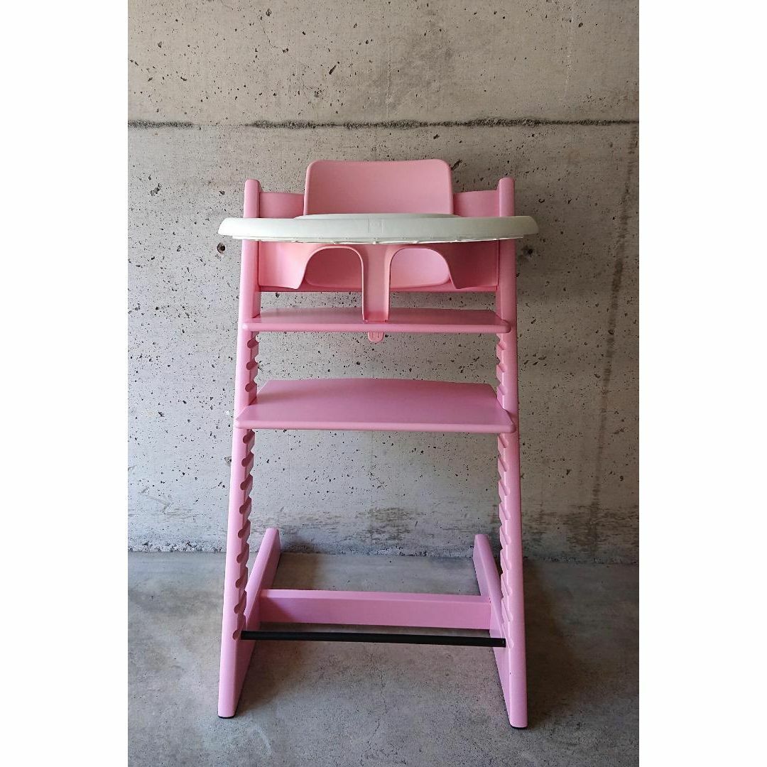 Stokke - 【極美品】STOKKE ピンクSN.6~ ベビーセット&トレイ付の Stokke - 【極美品】STOKKE ピンクSN.6~ ベビーセット&トレイ付の